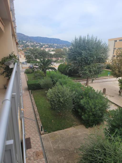 Residence Les Cyclades Le Lavandou Exterior photo